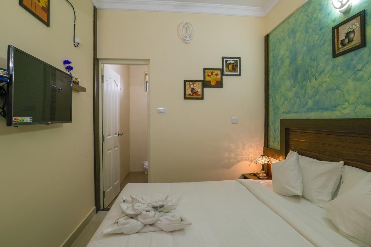 Blue Bell Cochin Airport Hotel Недумбассері Екстер'єр фото